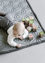 Load image into Gallery viewer, Grey Junior Quilt - Cam Cam
