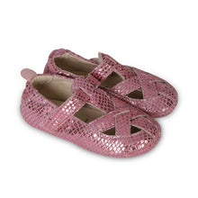 Load image into Gallery viewer, Thread Sandal Pink Snake - Old Soles
